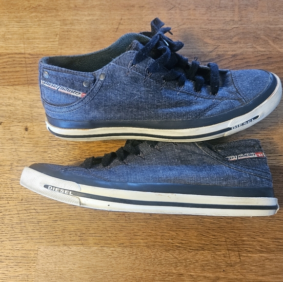 Shoes - Picture 1 of 6